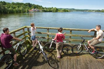 Family cycle route - Ailette - Northern France - French Weekend Breaks
